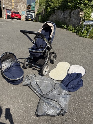 Egg pram travel system - pram,