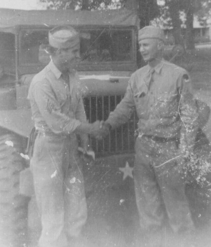 Photograph military men - 4d,