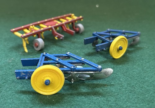 Vintage britains farm toy - farm,