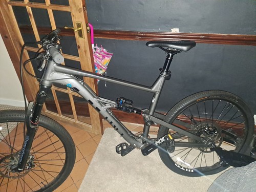 Limited triple rockshox - triple, b