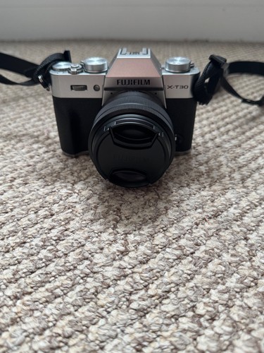 Fujifilm t30 mirrorless - x-t30,
