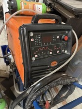 JASIC200P ac dc  200AMP AC DC TIG INVERTER WELDER. ALUMINUM AND STEEL