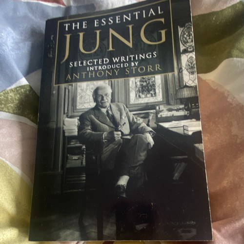 The essential jung selected - the,