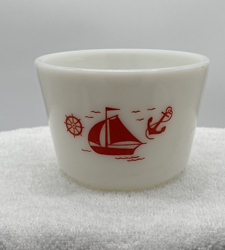 Vintage mck small milkglass - vintage,