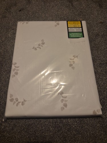 Dunelm thermal linings 64x51