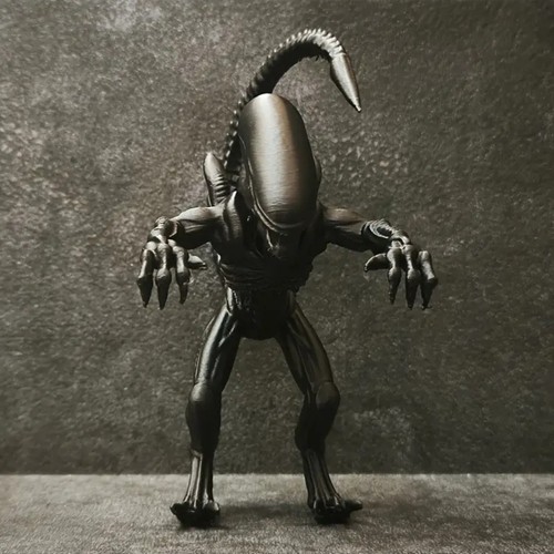 Hanging xenomorph - hanging,