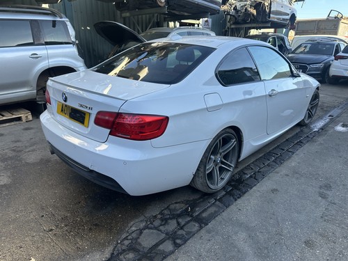 Bmw series e92 - bmw, lci