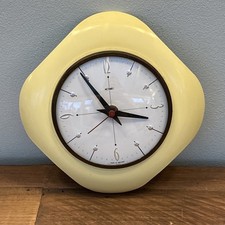 Vintage 1960s Yellow Bakelite