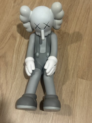 Kaws small lie companion vinyl - lie,