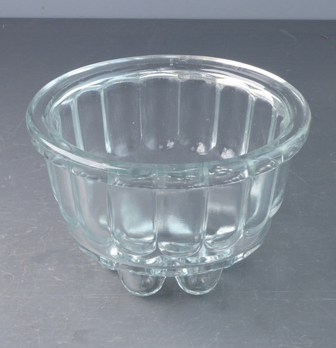 Vintage 1960s pressed glass - 1960s,