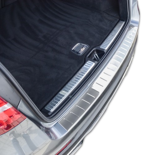 Rear bumper sill protector - rear,