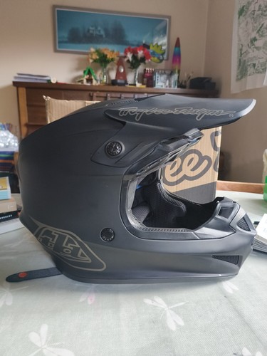 Troy lee designs se4 - troy,