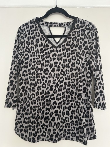 Ruth langsford grey animal - ruth,