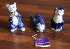 Delft Style Blue Victorian Cat