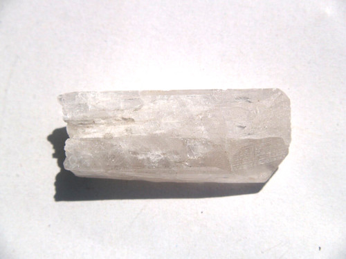 Danburite pale hint - hint, pink