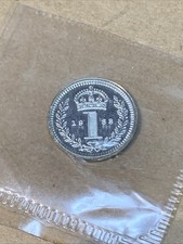 QUEEN ELIZABETH II 1983 SILVER MAUNDY  1 PENNY - EXETER CATHEDRAL - ONE PENCE