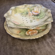 Vintage/Antique Grape dish and drainer. 1920-30’s. Good condition. See descripti