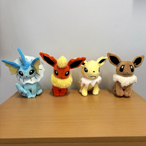 Pokémon eeveelutions plush - pokémon,
