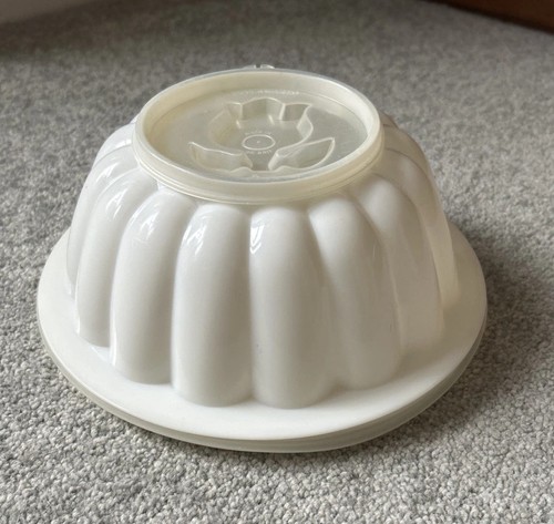 Vintage tupperware jel serve - tupperware, jel-n-serve