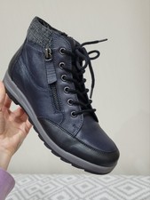 VGC Womens Pavers Lace Up