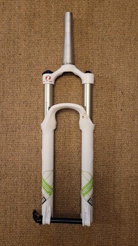 Rockshox reba forks - rockshox, 26”