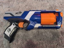 Nerf gun Strong Arm Six Shooter- No Darts