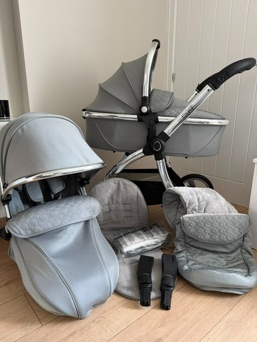 Egg travel system monument - 2,