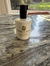 Noble Isle Golden Harvest Hand