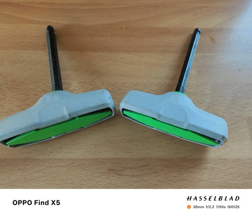 Two thule genuine - two,