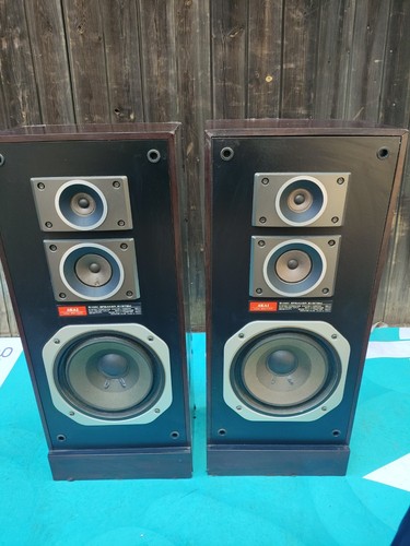 Old school vintag - old, akai
