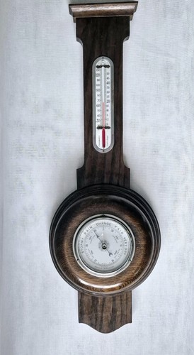 Vintage large oak wall - large, banjo
