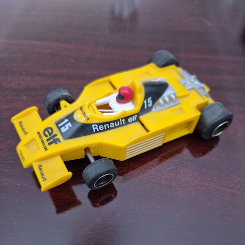 Scalextric renault rs03 - scalextric, f1