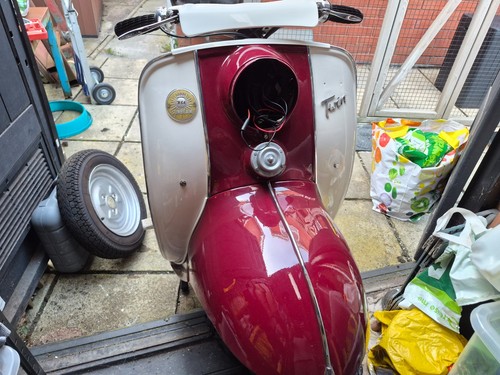 Three bsa sunbeam 250 - sunbeam,
