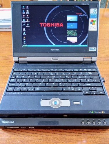 Toshiba libretto u100 - toshiba,