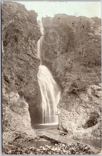 Dyserth vintage postcard - dyserth,