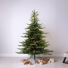 Pre lit realistic christmas - realistic,