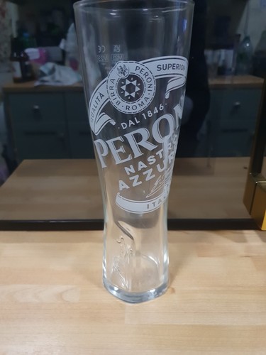 Gunuine peroni pint - peroni, glass