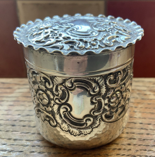 Silver lidded pot george - by,