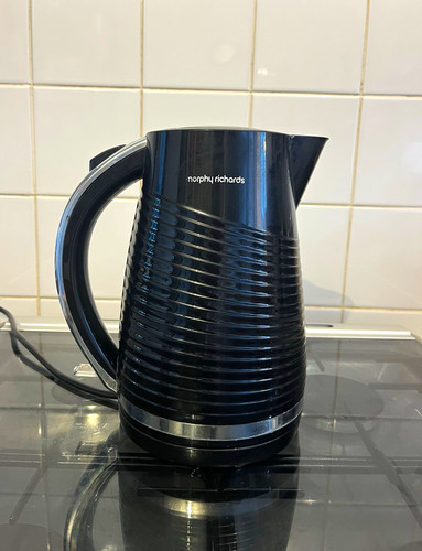 Morphy richards black - morphy,