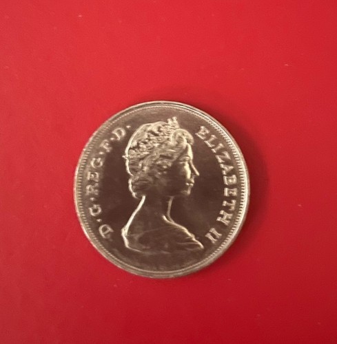Queen elizabeth the - queen,