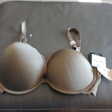 Calvin Klein Women's Padded Underwire Bra Size 34D