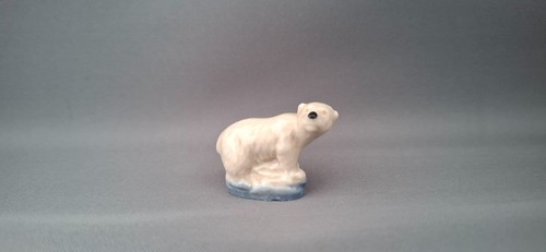 Wade whimsies figurines new - figurines, (new