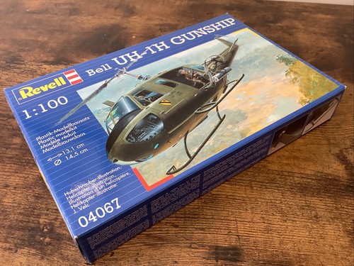 Revell 100 bell - 1:100,