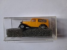 Revell Praline Mercedes 170V