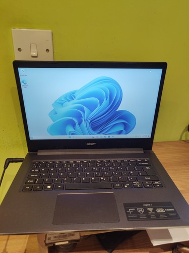 Acer aspire a314 amd - 3, 3020