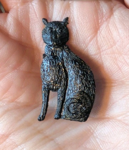 Unique one kind carved - of,