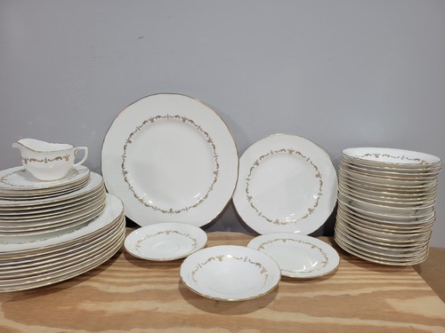 Royal worcester england gold - royal,