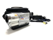 SONY CCD-TR728E Hi8 Tape Digital Video Camera HANDYCAM Complete Working Set