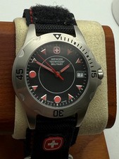 Wenger Swiss Military Quartz Watch 39mm Unique Red Indices Date New Battery