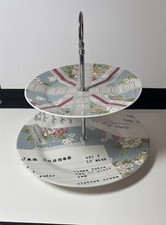 BRITISH HERITAGE TWO TEIR CAKE